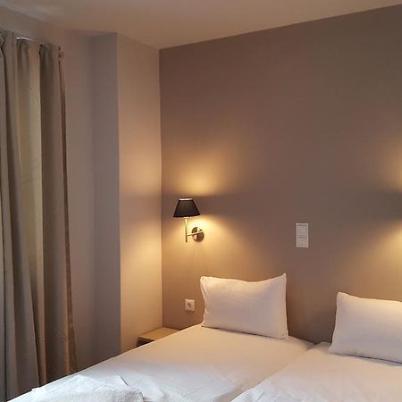 Lux Hotel Piraeus Exterior photo
