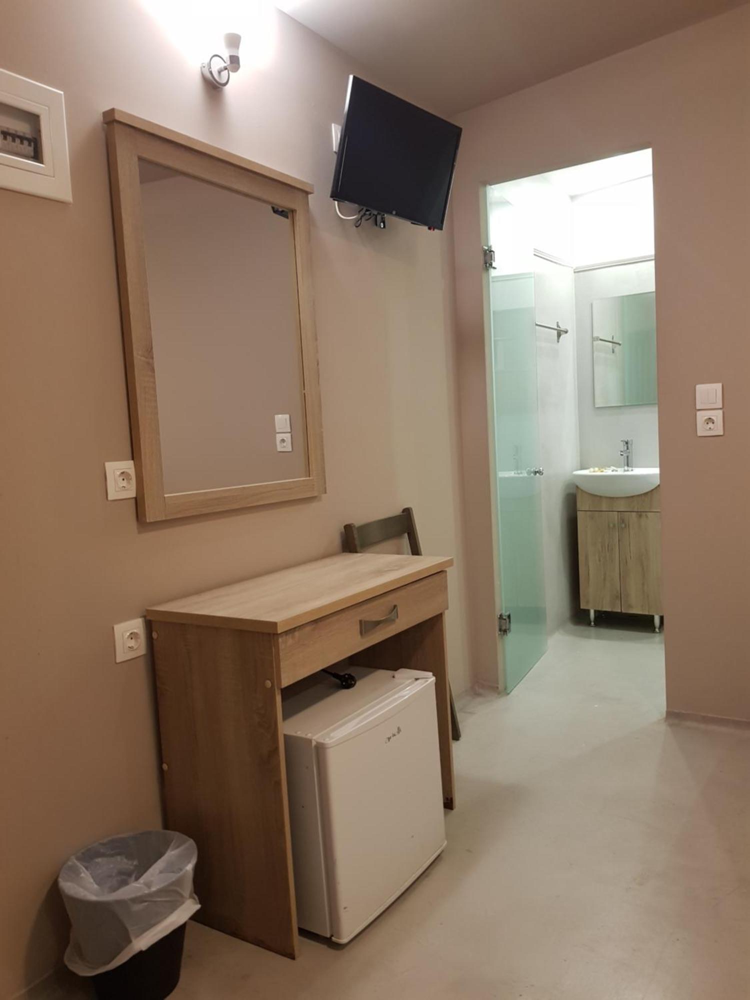 Lux Hotel Piraeus Room photo
