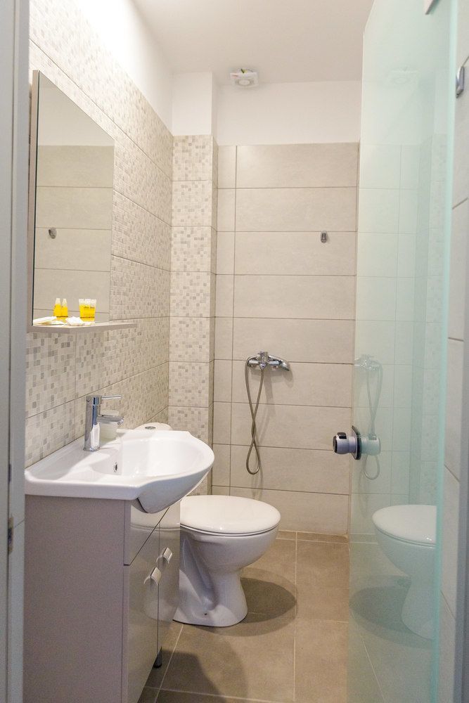 Lux Hotel Piraeus Exterior photo